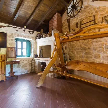 Villa By Guide Oslje