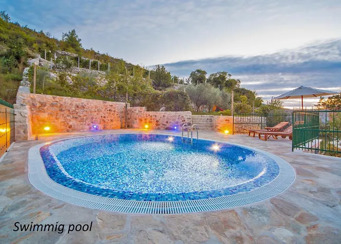 By Guide Willa Oslje